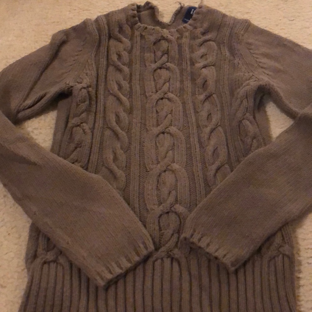 GAP knit sweater